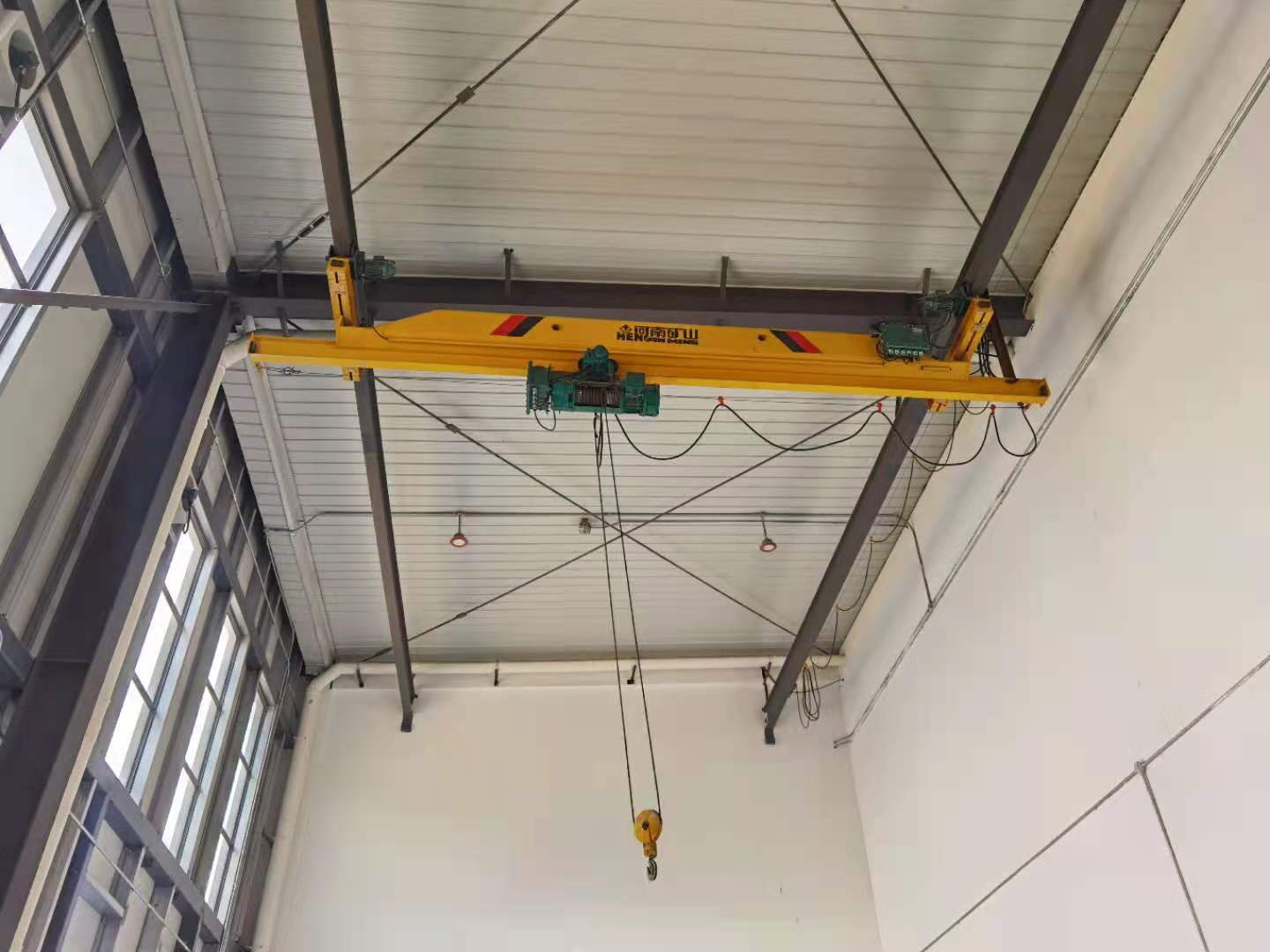 Explosion-Proof Suspension Crane hazardous-area suspended crane image 4
