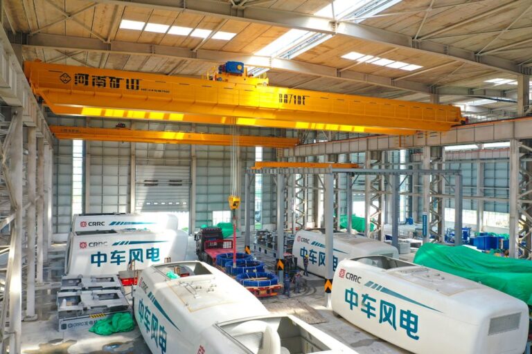 New Overhead Crane vs Used Overhead Crane: Lifecycle Value Guide