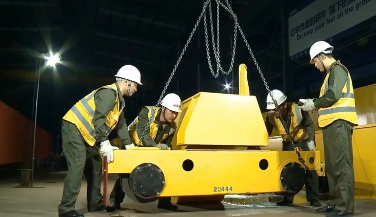 How Often Should an Overhead Crane Be Inspected?